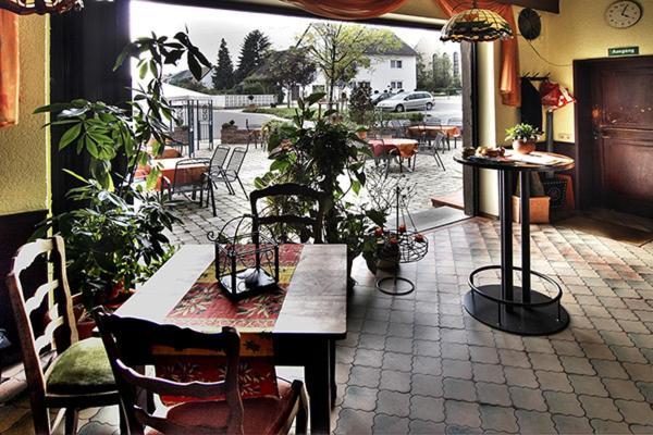 Hotel Am Markt Kleinblittersdorf Eksteriør billede